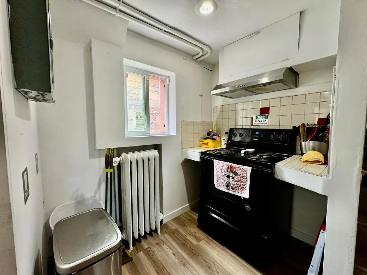 Homestay Seattle Airport Cozy Stay: Shared Comfort, Prime Location United States